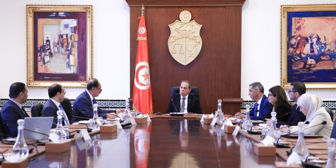 الموافقة النهائية على مشروع بطاقة التعريف وجواز السفر البيومتري