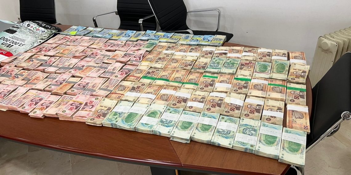 الديوانة تحجز أموالا وعقود شراء عقارات بالخارج بمبالغ تجاوزت 11 مليون دينار