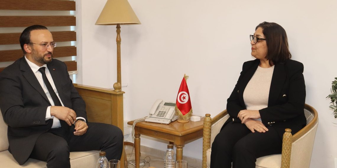جلسة عمل وزارية حول برنامج تسهيل التصدير ‘Easy Export’