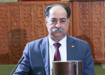 وزير الداخلية يوضّح بخصوص بطاقة التعريف وجواز السفر البيومتري