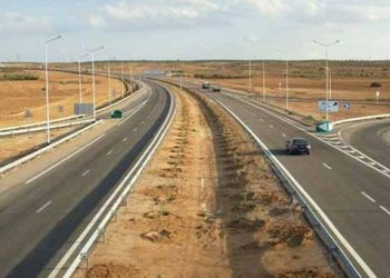 وزارة التجهيز تدرس الفرضيات الممكنة لتمويل مشروع الطريق السيارة بوسالم – الحدود الجزائرية