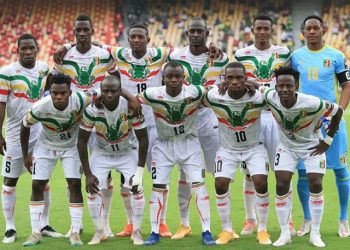 مدرب المنتخب المالي يعلن قائمة من 27 لاعبا