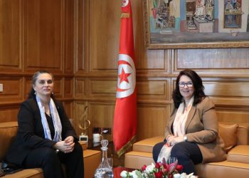 نحو إطلاق مبادرة “مدينة تونس دون بلاستيك”
