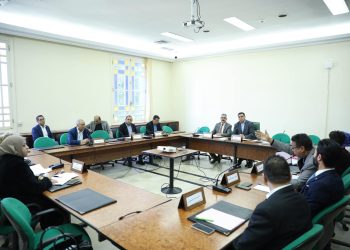 لجنة تنظيم الإدارة تقرّر الاستماع إلى ممثلي رئاسة الحكومة