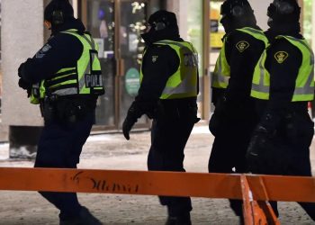 كندا: مقتل 6 أشخاص في حادث طعن جماعي بأوتاوا