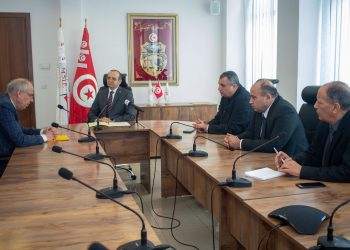 رئيس الهيئة العليا المستقلة للانتخابات يستقبل سفير روسيا