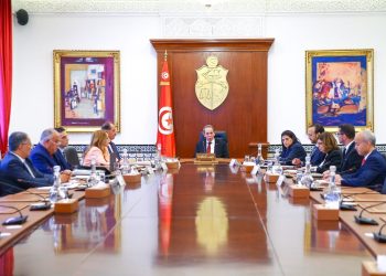 رئاسة الحكومة :” سنة 2025 سينطلق الاستغلال الفعلي لبطاقة التعريف الوطنية وجواز السفر البيومتريين”