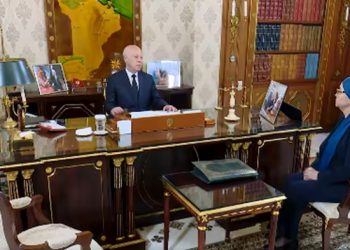 رئيس الجمهورية: ” نرفض قطعيا أن يُرمى بأحد في السجن من أجل فكره”