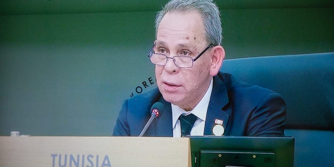 رئيس الحكومة يُشدد على ضرورة مراجعة النظام العالمي الحالي