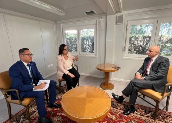 وزيرة التجارة تلتقي الرئيس التنفيذي لـسلطة دبي للمناطق الاقتصادية المتكاملة