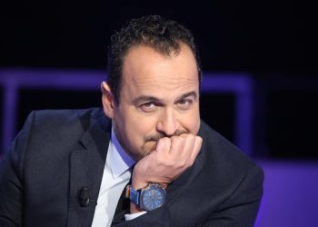 8 اشهر سجن في حق الصحفي مراد الزغيدي