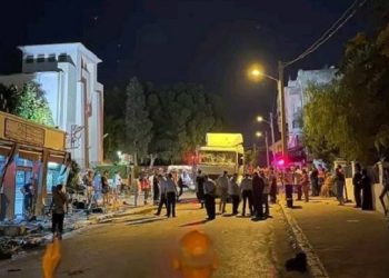 الوردية: قتيلان و10 جرحى في اصطدام شاحنة بمقهى