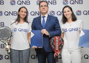 QNBراعٍ رسمي لبطلتي البادل عايدة الفهري ودرة الشملي