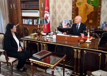 قيس سعيد:”تونس أوفت بكل تعهداتها المالية ولم  نلجأ إلى قانون مالية تكميلي”