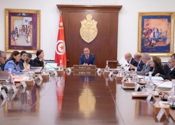مجلس وزاري يقر إلغاء تجريم مسك المبالغ النقدية التي تساوي أو تفوق خمسة آلاف دينار