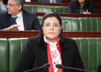 رفع الجلسة العامة لمناقشة قانون المالية بطلب من وزيرة المالية