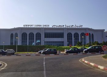 بعد غياب لعشر سنوات: وصول أول رحلة من لندن إلى مطار جربة جرجيس الدولي