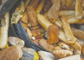 التونسيون يبذرون 900 ألف خبزة في اليوم
