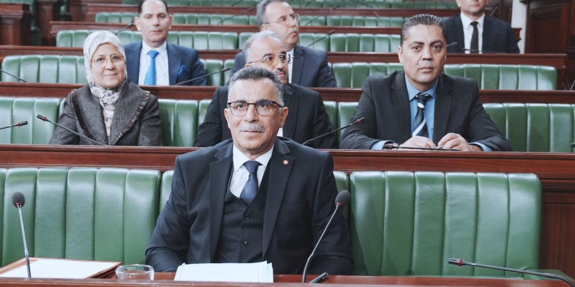 وزير أملاك الدولة: الإجراءات الإدارية عرقلت صيانة المباني المتداعية للسقوط