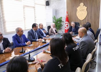 وزير الشباب والرياضة يكرّم سيدات المنتخب التونسي للرقبي المتوجات بكأس العرب