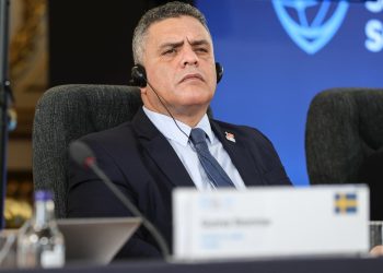 وزير الداخلية: التصدّي للهجرة غير النظامية يتجاوز قدرة أي دولة بمفردها
