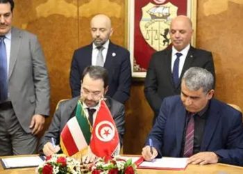 توقيع إتفاقية ثنائية في مجال النقل الجوي بين تونس والكويت