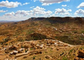 سبتمبر القادم: النظر في ملف إدراج الحديقة الجيولوجية الظاهر على قائمة اليونسكو