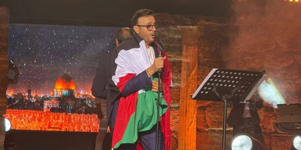 في افتتاح المهرجان العربي للإذاعة والتلفزيون: صابر الرباعي يُغني لفلسطين