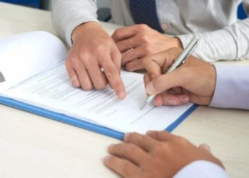 وزارة التعليم العالي تحذر من مكاتب وساطة غير قانونية لمواصلة الدراسة بالخارج