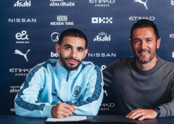 مانشستر سيتي يتعاقد مع الجزائري آيت نوري لخمس سنوات