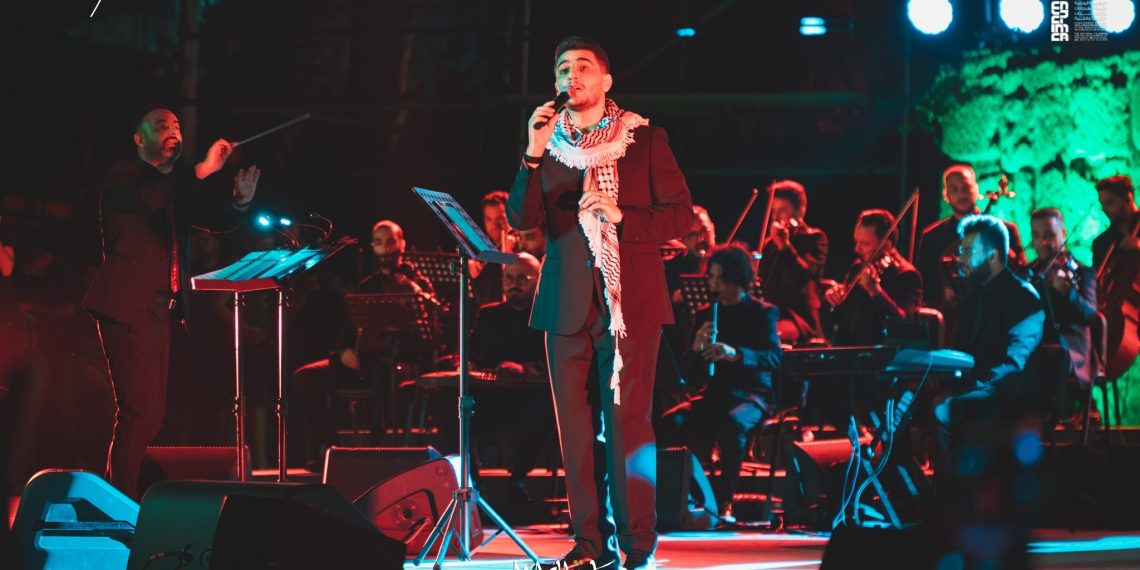 محمد عساف على ركح قرطاج.. “نُغني كي لا نصمت”