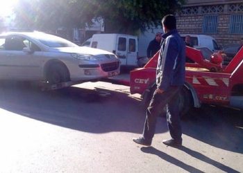 إشكاليات “الشنقال” و”الصابو”… الحلّ في إحداث تطبيقة وبناء مآوي جديدة للسيارات
