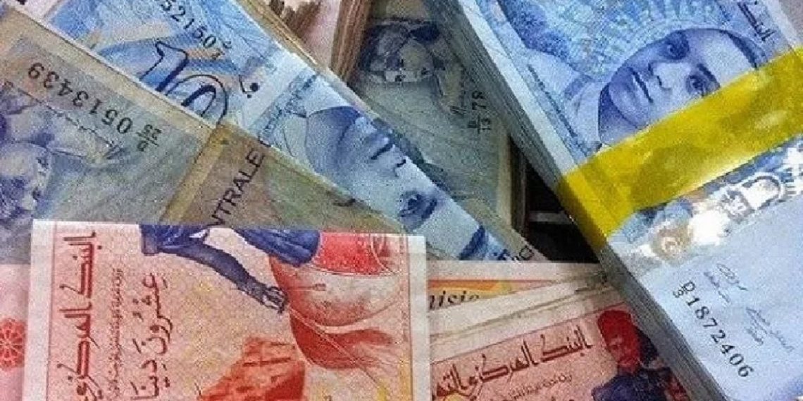 الدينار التونسي يُواصل تحسنه أمام العملات الرئيسية… وموجودات العملة الصعبة تُحافظ على تماسكها