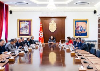 لجنة المشاريع الكبرى تُوصي باستكمال أشغال مستشفى سبيطلة وميناء النفيضة