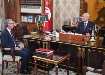 رئيس الجمهورية يدعو الى المراجعة الجذرية لدور الصناديق الاجتماعية
