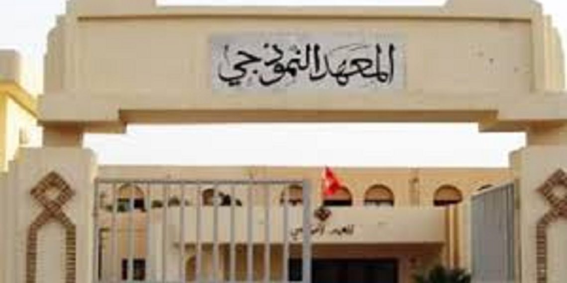 فتح باب التسجيل لطلبات نقل تلاميذ المدارس الإعدادية النموذجية