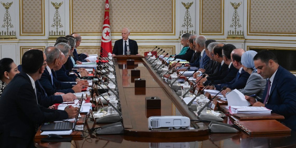 رئيس الجمهورية: “تونس ماضية قدما إلى الأمام بالرغم من عديد الظواهر غير الطبيعية “