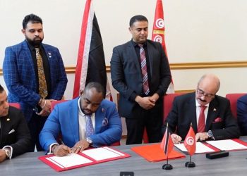 التوقيع على إعلان مشترك حول إقامة علاقات دبلوماسية بين تونس وجمهورية ترينيداد وتوباغو