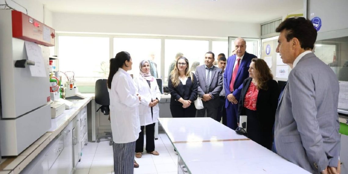 إعطاء إشارة انطلاق تشغيل مصالح مخبرية جديدة عالية الدقة