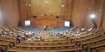 نواب بمجلس الجهات يدعون إلى إعادة تأهيل المجمع الكيميائي في قابس