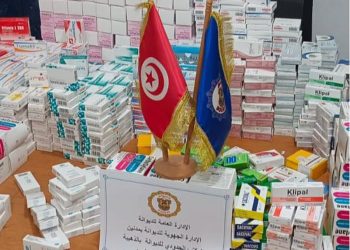 الذهيبة: إحباط محاولة تهريب 1200 علبة دواء إلى خارج البلاد التونسية