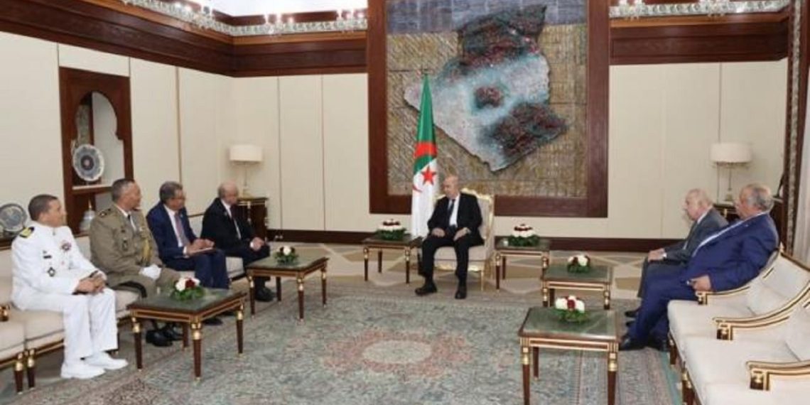 خلال زيارة عمل الى الجزائر: وزير الدفاع يوقع على اتفاقية تعاون دفاعي بين البلدين
