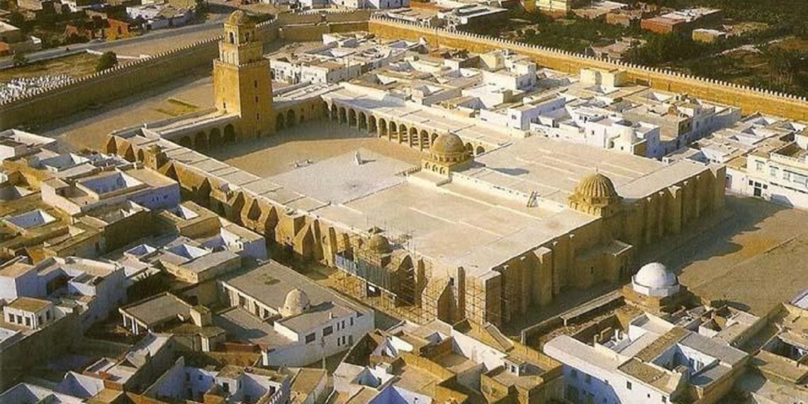 القيروان: تطور بــ10% في عدد الوافدين وبـ8% في الليالي المقضاة