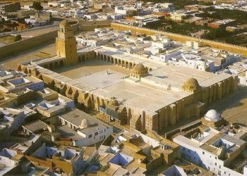 القيروان: تطور بــ10% في عدد الوافدين وبـ8% في الليالي المقضاة