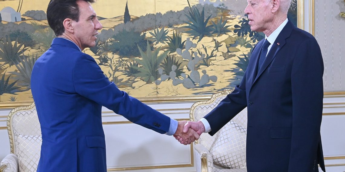 رئيس الجمهورية يستدعي سفير الاتحاد الأوروبي ويحتجّ على خرق الأعراف الدبلوماسية