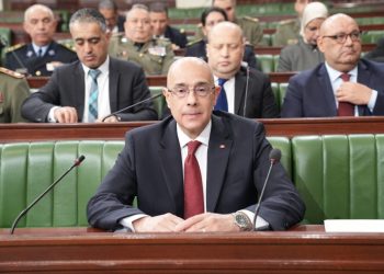 وزير الدفاع في البرلمان: “الوضع الامني مستقر نسبيا وفي تحسن ملموس”