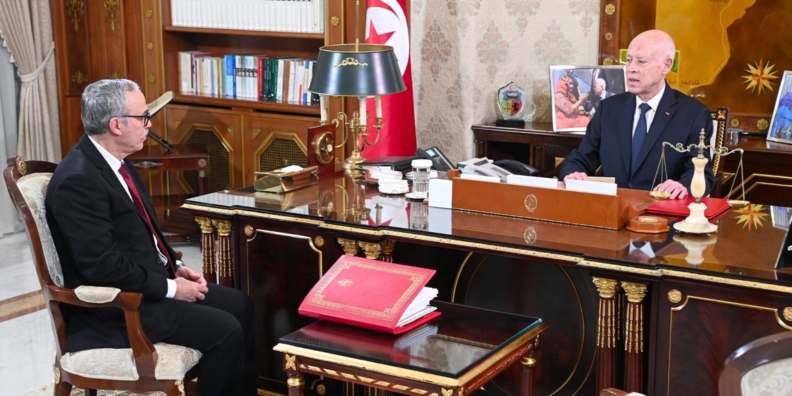 قيس سعيد: الترفيع في الاجور ضمن ميزانية الدولة ليس بدعة
