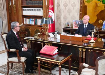 قيس سعيد: الترفيع في الاجور ضمن ميزانية الدولة ليس بدعة
