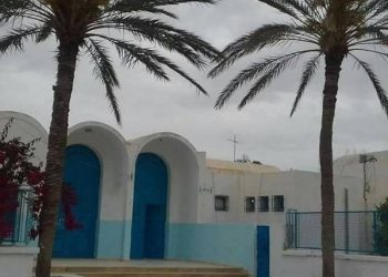 تأجيل اختبارات اليوم الأوّل من الأسبوع المغلق بأحد المعاهد في جربة