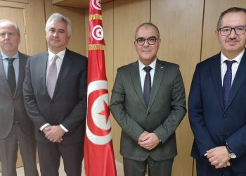 الشركة البرتغالية  BA Glass تعلن اعتزامها الإستثمار في تونس